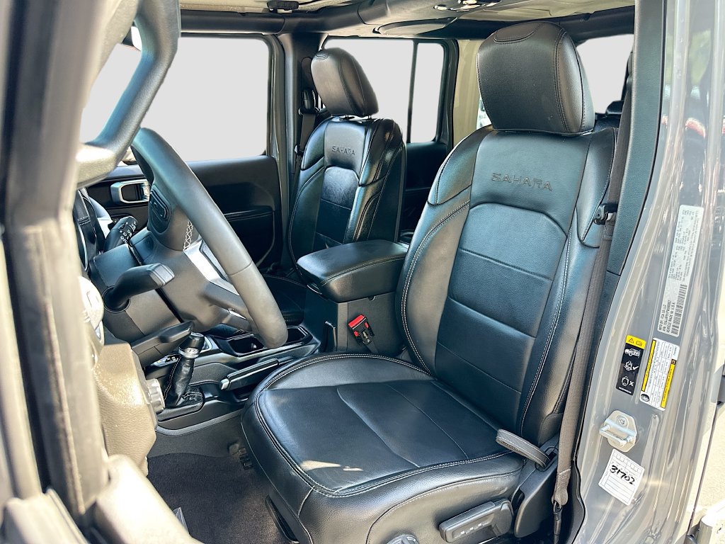 Used 2023 Jeep Wrangler Unlimited Sahara AWD/4WD image 20