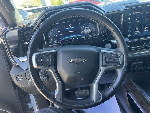 Used 2024 Chevrolet Silverado 1500 RST w/ Dark Appearance Package AWD/4WD image 18