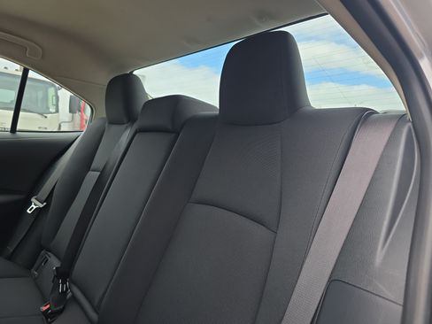 Used 2024 Toyota Corolla LE FWD image 15