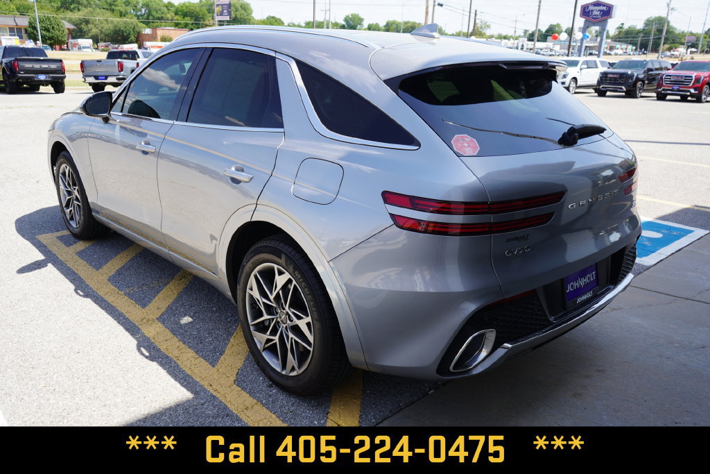 Used 2023 Genesis GV70 2.5T w/ Select Package AWD/4WD image 11