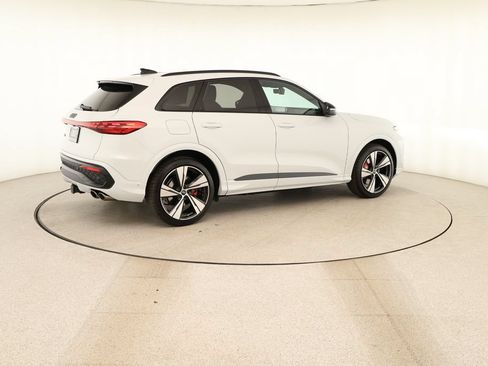 New 2026 Audi SQ5 Premium Plus AWD/4WD image 7