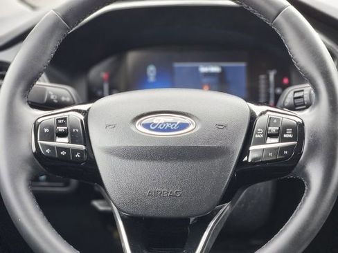 Used 2023 Ford Escape Active w/ Cold Weather Package image 16