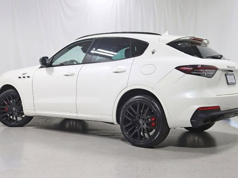 Used 2022 Maserati Levante GT image 10