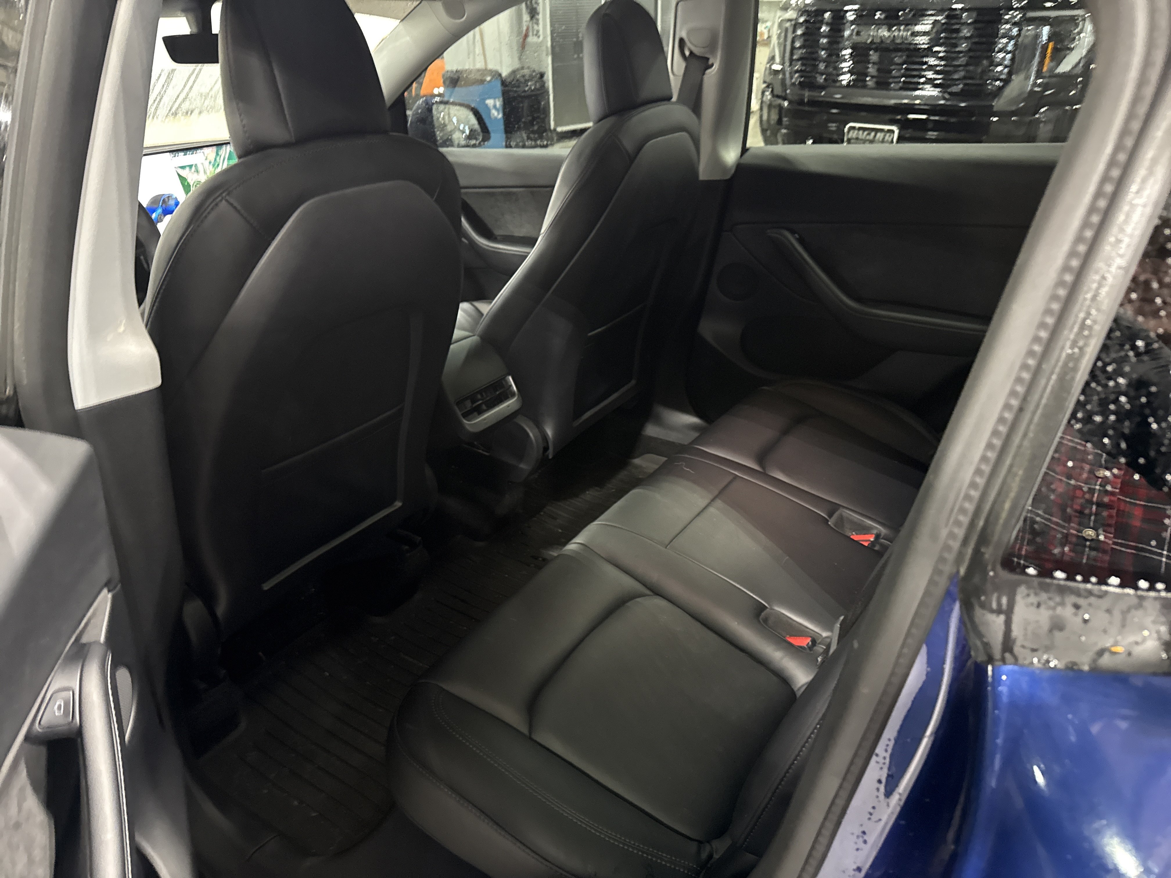 Used 2021 Tesla Model Y Long Range AWD/4WD image 8