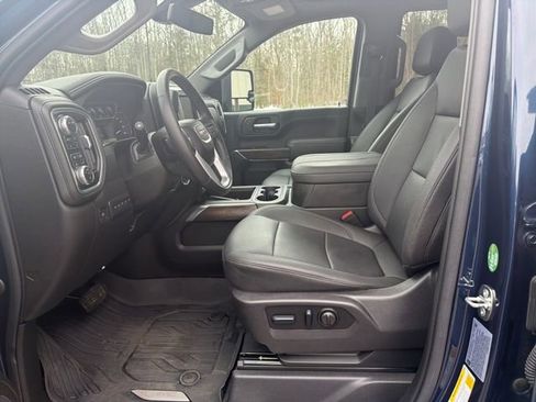 Certified 2023 GMC Sierra 2500 SLT w/ SLT Premium Package image 9