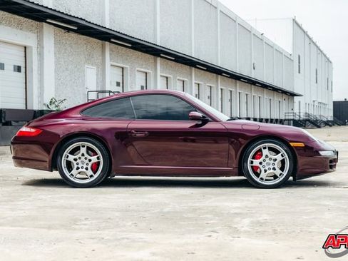 Used 2005 Porsche 911 Carrera S RWD image 10