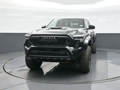 New 2026 Toyota Tacoma TRD Pro AWD/4WD image 4