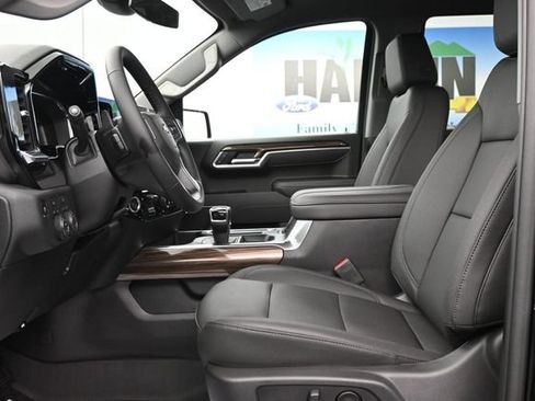New 2026 Chevrolet Silverado 1500 LT w/ Leather Package AWD/4WD image 8