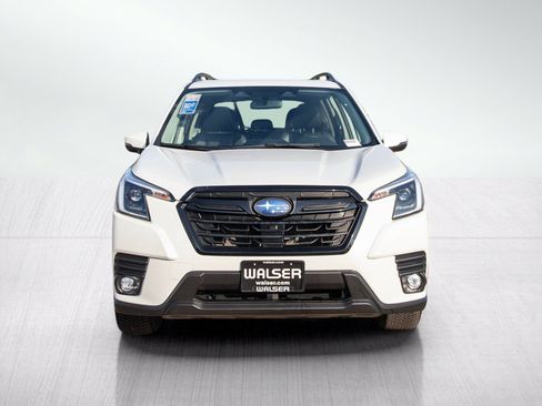 Used 2024 Subaru Forester Limited AWD/4WD image 9