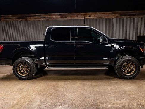 Used 2024 Ford F150 XLT w/ Equipment Group 303A High image 10