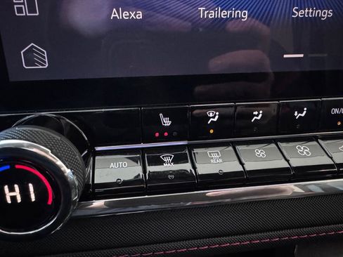 Certified 2025 Chevrolet Colorado Z71 image 23