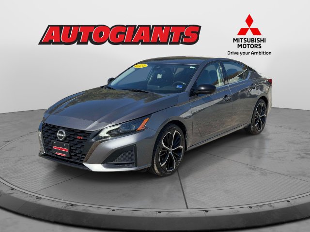 Used 2024 Nissan Altima 2.5 SR FWD image 5