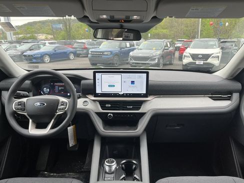 New 2026 Ford Explorer Active AWD/4WD image 12