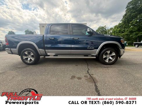 Used 2019 RAM 1500 Laramie AWD/4WD image 11
