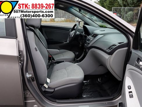 Used 2017 Hyundai Accent SE image 19