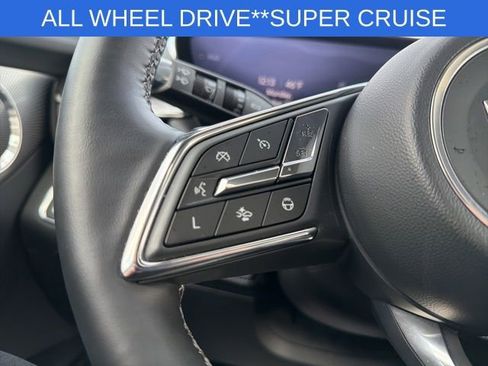 Used 2025 Buick Enclave Avenir w/ Super Cruise Package image 36