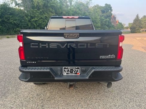 Used 2020 Chevrolet Silverado 2500 High Country w/ Z71 Off-Road Package AWD/4WD image 10