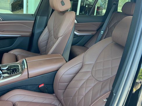 Certified 2023 BMW X5 sDrive40i w/ Climate Comfort Package image 30