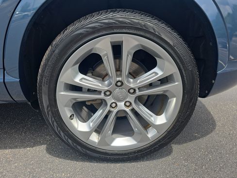 Used 2018 Audi Q3 2.0T Premium Plus w/ Premium Plus Package AWD/4WD image 34