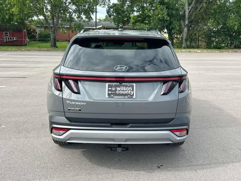 Certified 2025 Hyundai Tucson SEL FWD image 4