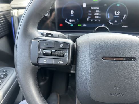 Used 2024 Hyundai Santa Fe Calligraphy image 19