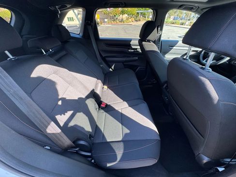 Used 2025 Honda CR-V Sport image 15