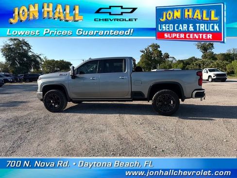 Used 2024 Chevrolet Silverado 2500 LTZ w/ LTZ Plus Package AWD/4WD image 6