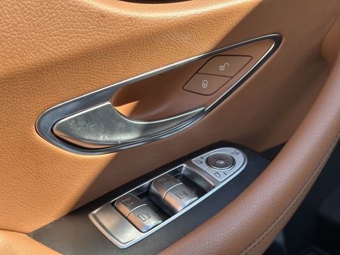 Used 2018 Mercedes-Benz E 400 4MATIC Coupe image 20