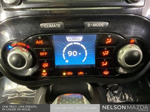 Used 2015 Nissan Juke SV w/ Technology Package image 35