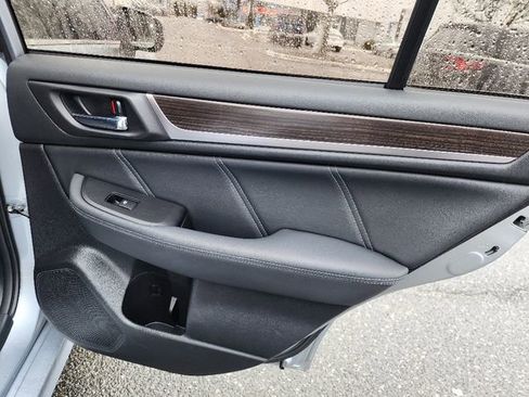 Used 2018 Subaru Legacy 2.5i Limited image 16