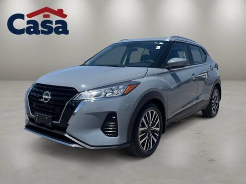Certified 2024 Nissan Kicks SV FWD image 1