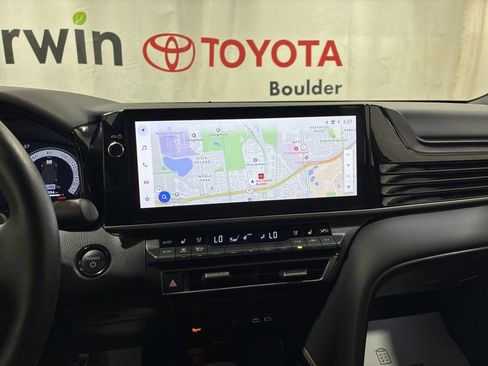 Used 2025 Toyota Camry XSE w/ Premium Plus Package image 33