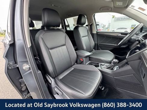 Certified 2024 Volkswagen Tiguan SE AWD/4WD image 25