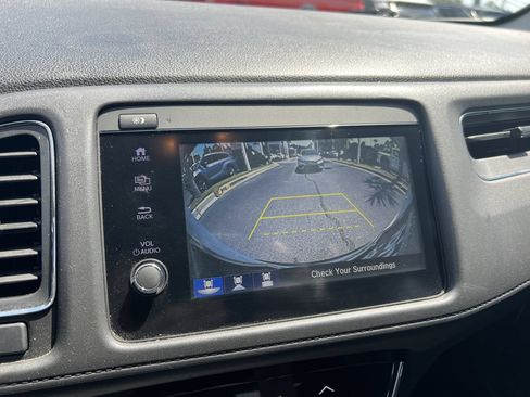 Used 2022 Honda HR-V EX image 25