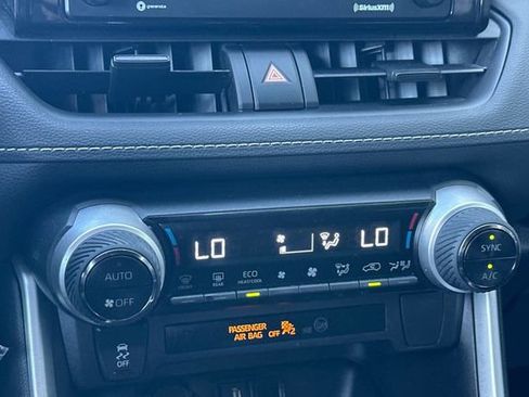 Certified 2022 Toyota RAV4 LE image 25