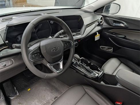 New 2026 Chevrolet Trax ACTIV w/ Driver Confidence Package image 16
