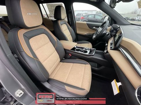 New 2026 Chevrolet Equinox ACTIV w/ Convenience Package III image 28
