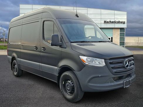 Used 2024 Mercedes-Benz Sprinter 2500 image 1