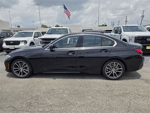 Used 2021 BMW 330i Sedan w/ Premium Package RWD image 5