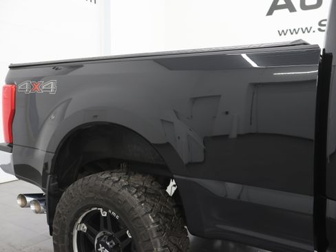 Used 2019 Ford F350 Lariat w/ Chrome Package image 25