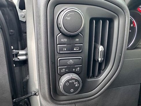 Certified 2025 Chevrolet Silverado 1500 W/T w/ WT Value Package image 26