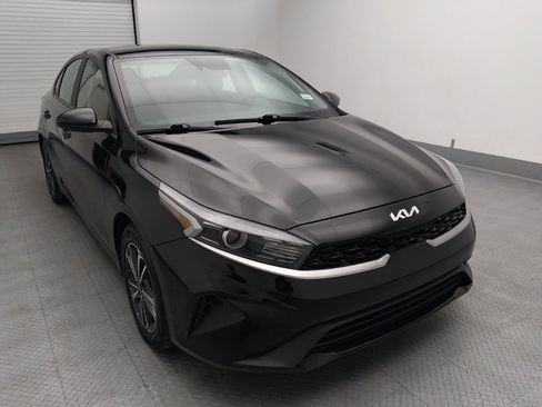 Used 2024 Kia Forte LXS FWD image 14