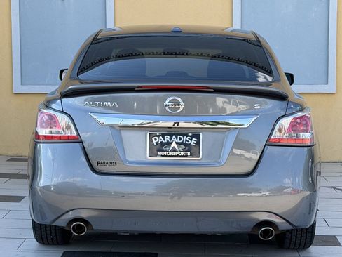 Used 2015 Nissan Altima 2.5 S w/ Sport Value Package FWD image 5
