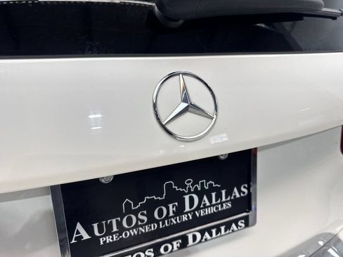 Used 2025 Mercedes-Benz GLB 250 w/ Exclusive Package image 21