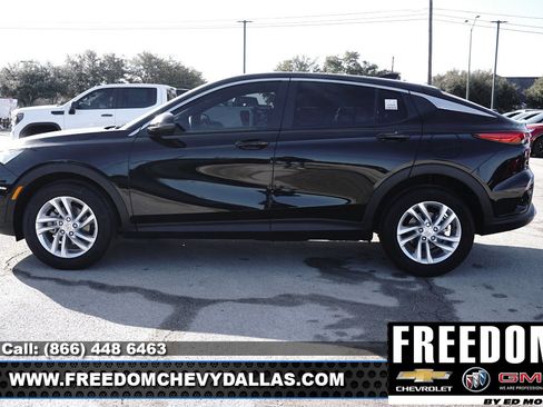 New 2026 Buick Envista Preferred image 4