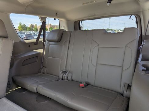 Certified 2020 Chevrolet Suburban LT AWD/4WD image 33