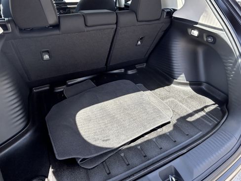 Certified 2024 Honda HR-V LX image 12