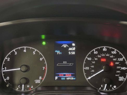 Used 2023 Toyota Corolla LE FWD image 31