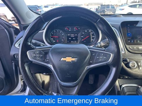 Used 2022 Chevrolet Malibu RS image 17