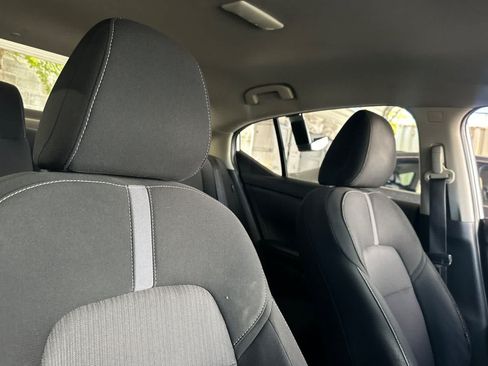 Used 2022 Nissan Sentra SV FWD image 18